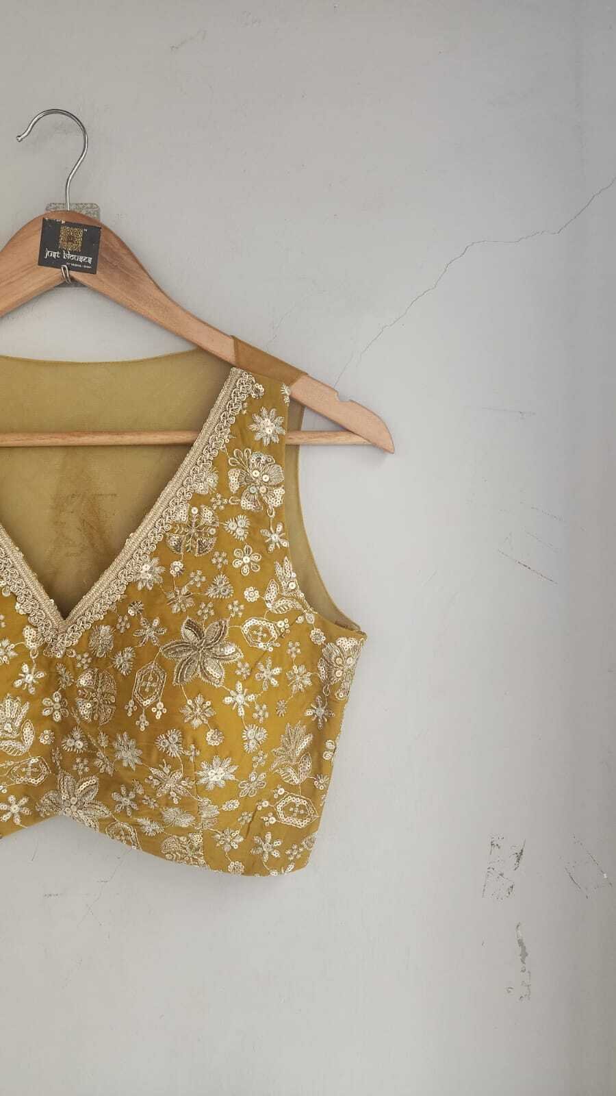 V-Neck vibes & Sheer Magic